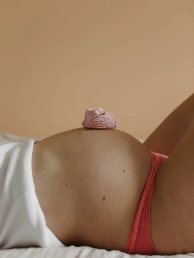 Mignonnerie absolue 🐣 

—

#photographegrossesse #seancegrossesse #babybump #mumtobe #mother #pregnancy #maternity #photographegrossesseparis #photographeessonne